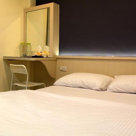 Haozhan B&B Taichung Exterior photo
